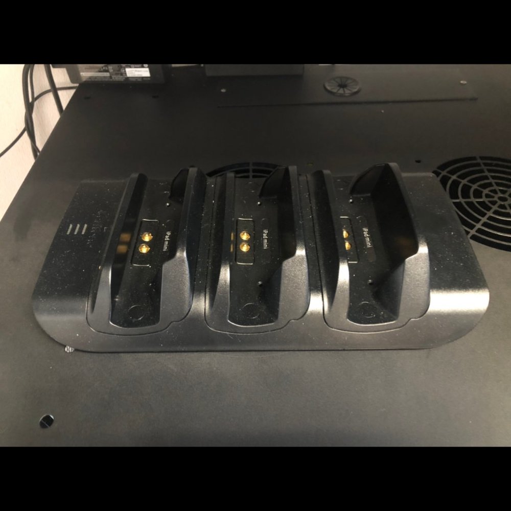 Verifone e355 Gang Charger, #M087-Q52-30-NAA